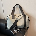 Bolso de viaje gris verdoso claro con correas negras y tela de alta densidad duradera - Gris claro