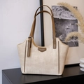 Borsa tote in tela intrecciata beige con finiture in pelle marrone e manici - Color Farina d'Avena
