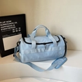 Sac de sport bleu clair avec séparation sec humide et bandoulière réglable pratique - Bleu