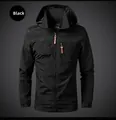 Detalle de chaqueta cortavientos para exterior con capucha y logo de montaña - Negro