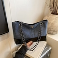 Borsa tote in denim con finiture in pelle verniciata nera e catena argento - Senza Ciondolo / Nero