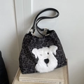 Donkergrijze tote bag met luipaardprint, hondenpatch van pluche en leren riemen - Zwart