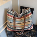 Sac cabas tissé à rayures colorées avec bandoulière en cuir marron et chaîne été - Coloré