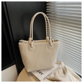 Schicke beige Webstruktur-Tasche mit Falten-Design und eleganten Knotendetails am Griff - Gebrochenes Weiß