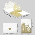 Dettaglio invito di nozze 3D intagliato al laser con glitter dorati e silhouette sposi - Oro Chiaro Glitter