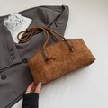 Braune Vintage-Wildledertasche mit geflochtenen Griffen für den täglichen Weg zur Arbeit - Ohne Anhänger / Braun