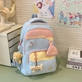 Sac à dos étudiant bleu et rose avec écussons de dessin animé et logo #capybara - Bleu (Avec Pendentif)