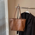 Vintage brown leather tote bag with elegant gold logo print for modern office women - Brown No Pendant