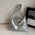 Sac hobo argenté en PU avec texture litchi métallisée et poignée plissée chic - Argent (Sans Pendentif)