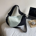 Bolso tote en contraste verde menta y negro con correa ajustable y cierre de cremallera - Sin colgante / Verde