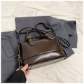 Vintage dark coffee glossy patent leather satchel bag with retro gold hardware - No Pendant / Brown