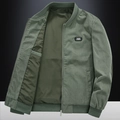 Olivgrüne Cord-Bomberjacke für Herren mit Vintage-Kragen und Patch-Details - M / Bohnengrün