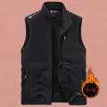 Heren fleecevest in zwart met opstaande kraag en oranje ritsdetails - M / Zwart Gevoerd met Fleece