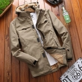 Giacca invernale da uomo kaki con calda fodera in pile e polsini antivento in velcro - M / Cachi