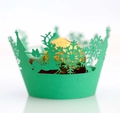 Forest green laser-cut Christmas cupcake liner with reindeer and snowflake patterns - Dark Green
