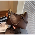 Sac hobo rétro marron foncé avec chaîne acrylique et breloque ours pour le quotidien - Café (avec Pendentif)