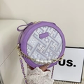Elegante borsa rotonda viola a tracolla con ricami floreali e catena di perle - Viola