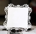 Biglietto decorativo in pizzo bianco tagliato al laser con motivo floreale barocco traforato - Bianco