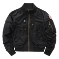 Giacca bomber tattica nera da uomo con distintivi militari e tasche multiple - S / Nero