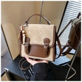 Détails du sac à main rétro bicolore avec perles en bois et boucles à rabat vue miroir - Kaki et Brun Avec Pendentif