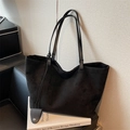 Bolso tote minimalista de ante negro con gran capacidad para uso diario y hombro - Negro