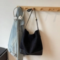 Minimalist black faux suede tote bag with adjustable strap and large capacity in black - Black without Pendant