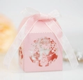 Scatola di caramelle natalizia rosa tagliata al laser con nastro di seta rosa - Rosa