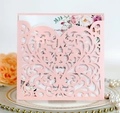 Elegante biglietto d'invito rosa intagliato al laser con inserto floreale in carta perlata - Rosa