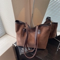 Retro large capacity tote bag in dark brown faux suede with leather shoulder straps - Brown