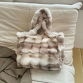 Sac fourre-tout en fausse fourrure à damier crème et marron clair pour hiver - Kaki
