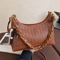 Sac croissant tressé marron avec chaîne dorée et bandoulière en cuir réglable pour femme - Cuir PU Marron