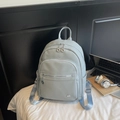 Mochila chic en cuero granulado gris azulado con herrajes plateados elegantes - Azul
