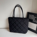 Sac fourre-tout noir matelassé à motif losanges avec grand espace pour le style décontracté - Noir