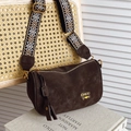 Sac bandoulière marron café style oreiller avec sangle ethnique tissée et pompon rétro - Café sans Pendentif