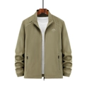 Olivgrüne Outdoor-Windjacke mit Stehkragen und Reißverschlusstaschen für Herren - M / Khaki