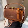 Borsa vintage marrone caramello in velluto e pelle con chiusura a conchiglia - Marrone