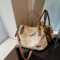 Bolso tote grande de lona beige vintage con correas marrones y correa ajustable - Blanco Roto