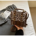 Chic leopard print handbag with brown faux leather trim and golden metal buckles - Off-white Without Pendant