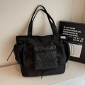 Große schwarze Reisetasche aus wasserdichtem Nylon mit abnehmbarer karierter Tasche - Schwarz