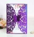 Faire-part de mariage violet découpé au laser avec papillon 3D et carte intérieure fleurie - Violet foncé