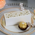 Scatola regalo bianca intagliata a laser con farfalle per confetti e dolci nuziali - Avorio