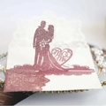Biglietto di nozze 3D tagliato al laser in glitter oro rosa con sagoma di sposi - Rosa Scintillante