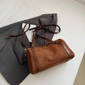 Borsa Boston in finto camoscio marrone con finiture in pelle e dettagli oro - Marrone Grande