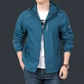 Donkerblauwe heren zonwerende jas met capuchon, ritszakken en elastische boorden - M / Denim Blauw