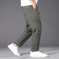 Pantaloni cargo casual da uomo in twill di cotone verde oliva con vista della vestibilità - M / Verde Militare