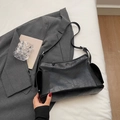 Classic black shoulder bag in matte lychee pattern PU leather with functional side pockets - Black (No Pendant)