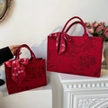 Rode jacquard bruidshandtas set met zijden sjaal in kleine en grote maten - Groot Rood Met Sjaal