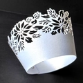 Pirottini per cupcake in carta bianca tagliata al laser con motivi floreali eleganti - 5cm / Bianco