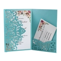 Détail du faire-part de mariage découpé au laser bleu canard avec carte à fleurs et RSVP - Bleu Tiffany