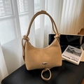 Bolso hobo beige en ante sintético con asa de nudo y detalle de hebilla plateada - Caqui